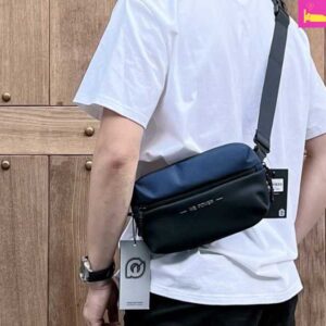 Túi đeo chéo du lịch là một loại túi xách cỡ nhỏ đến trung bình